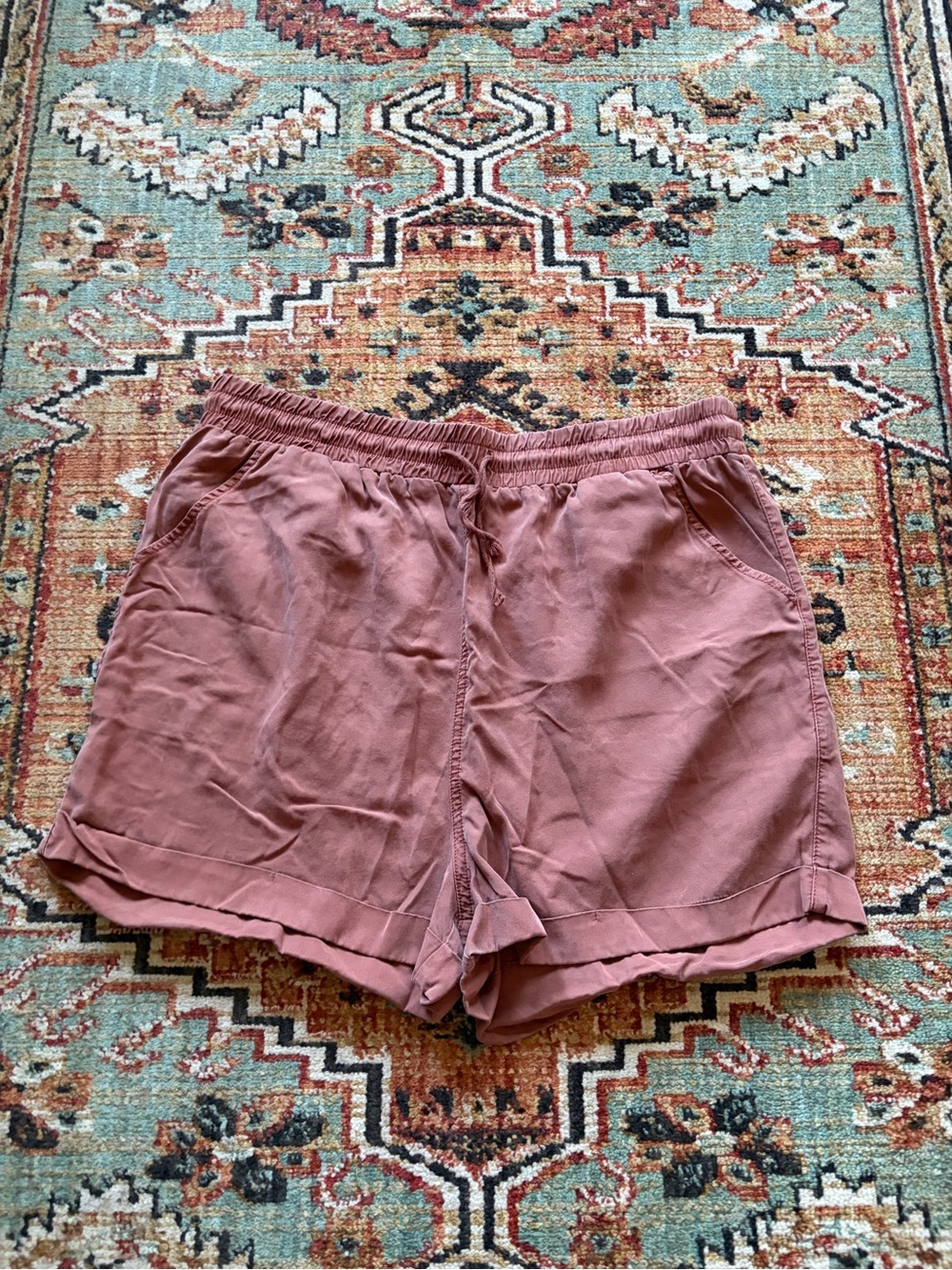 Universal Thread High-Waist Drawstring Shorts in Dusty Mauve